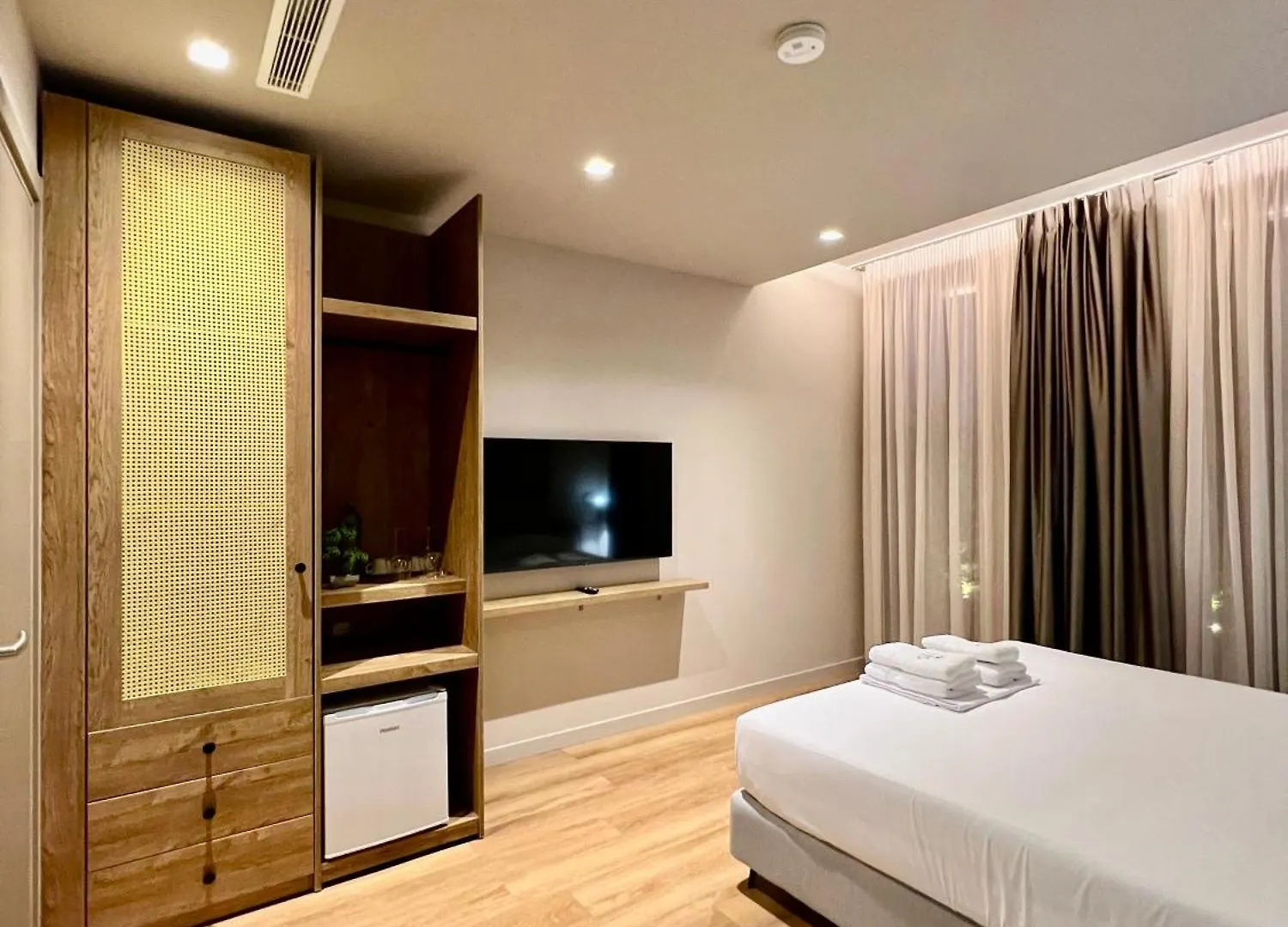 Apartahotel Green Condo Hotel Palase Albania