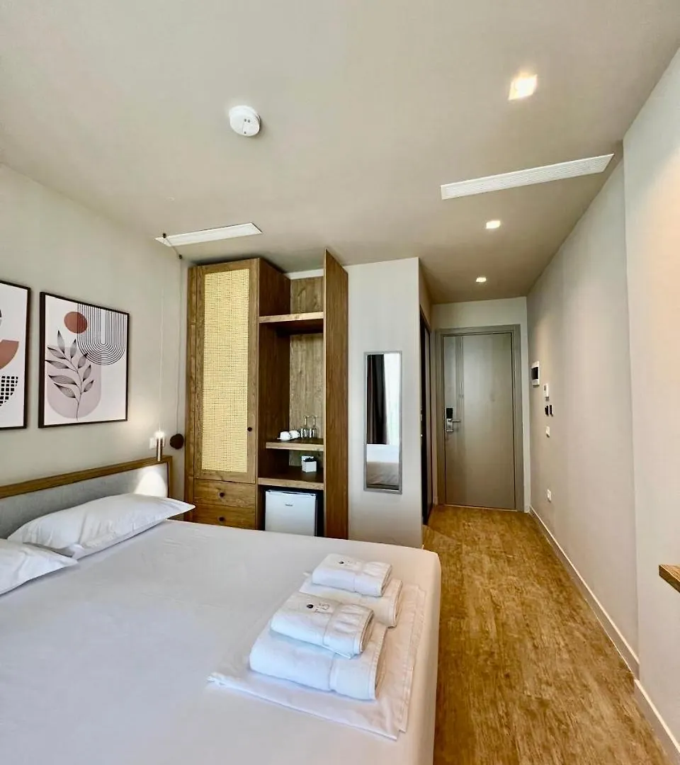 Green Condo Hotel Palase